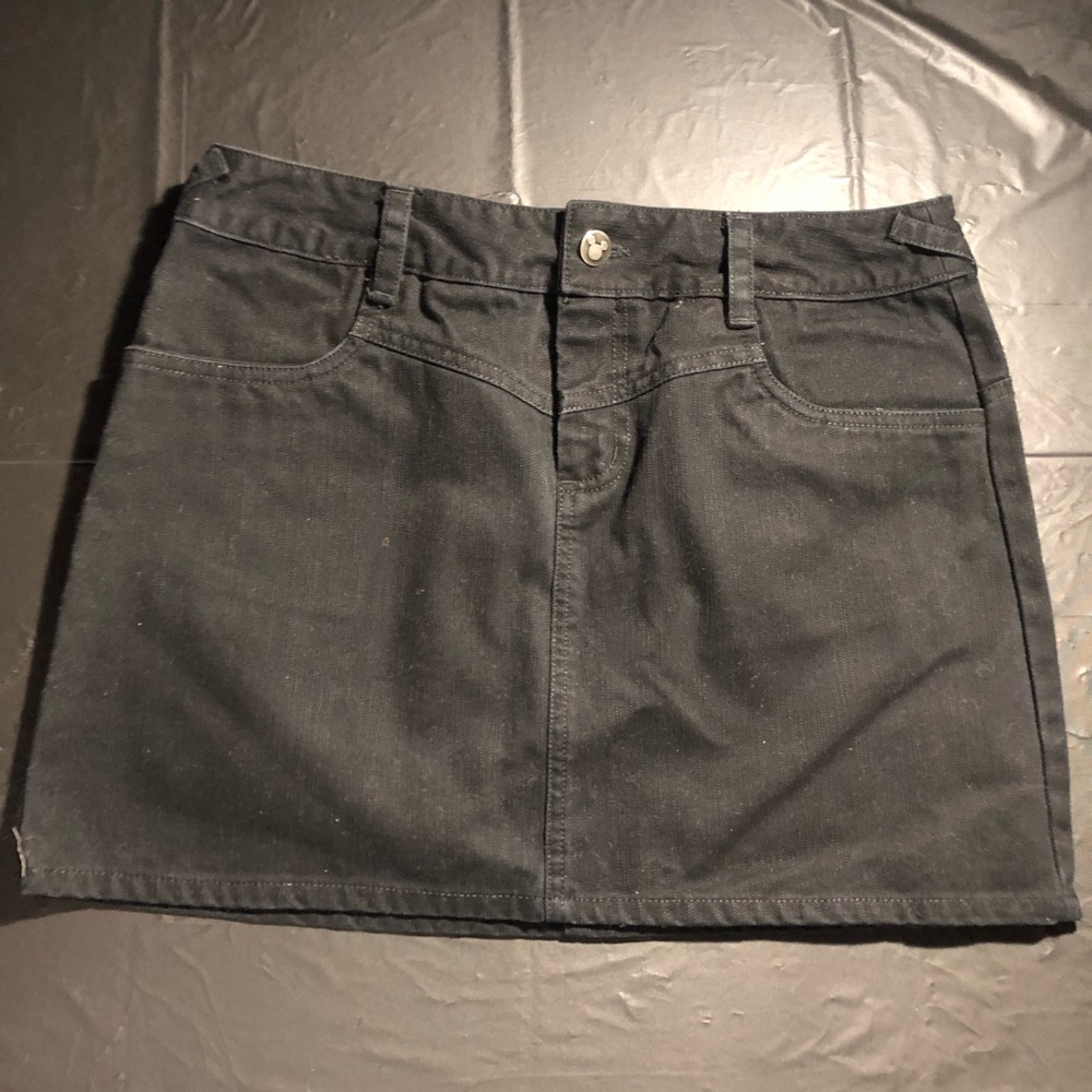 Black mickey denim skirt